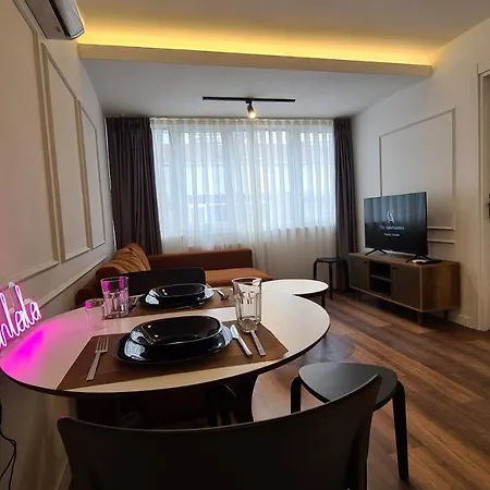 Aparts Nisantasi Apartment *