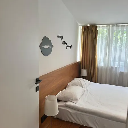Aparts Nisantasi Apartment *